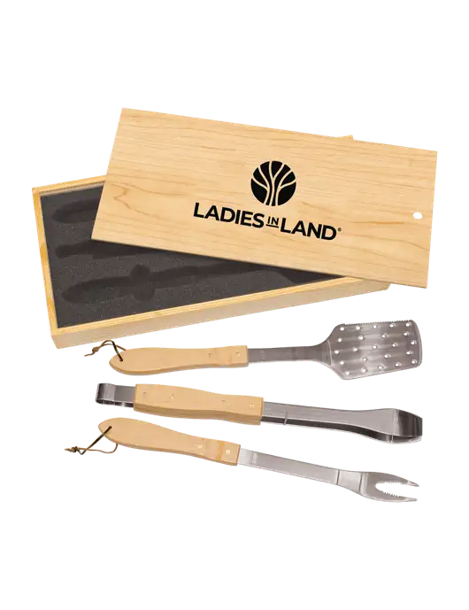Wood BBQ Gift Set w/Ladies In Land Logo